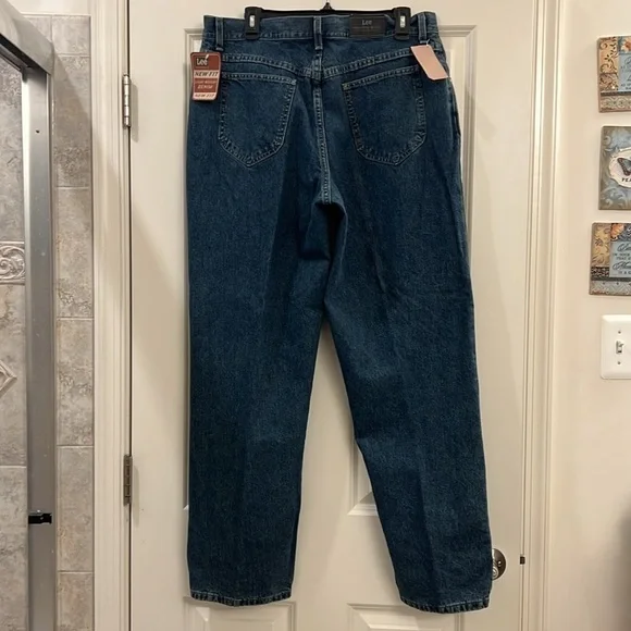 Lee women’s jeans - Picture 3 of 12